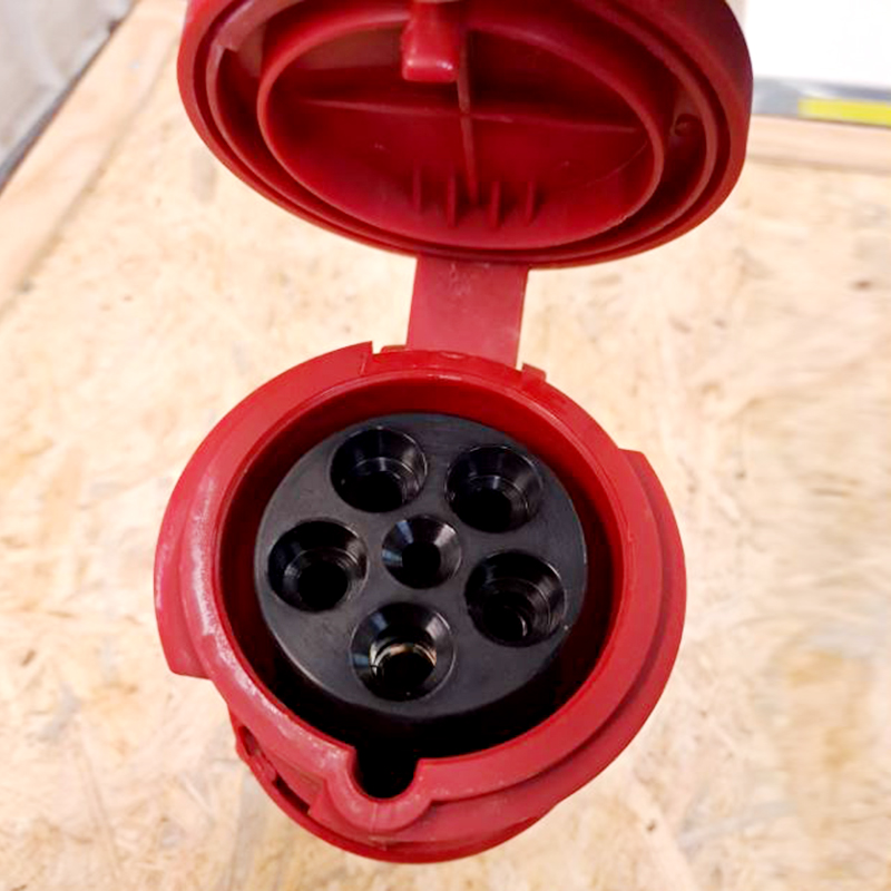 Puxada eléctrica trifásica 40KW/63A